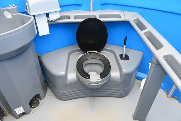 Best High-end porta potty rental  in Altadena, CA