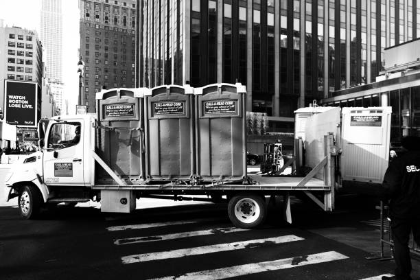 Portable Toilet Options We Offer in Altadena, CA